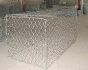 Rock-fall mesh - wire baskets (gabions)